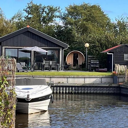 Lauwershuisje Sauna Harbor Lauwersmeer Anjum Exterior foto